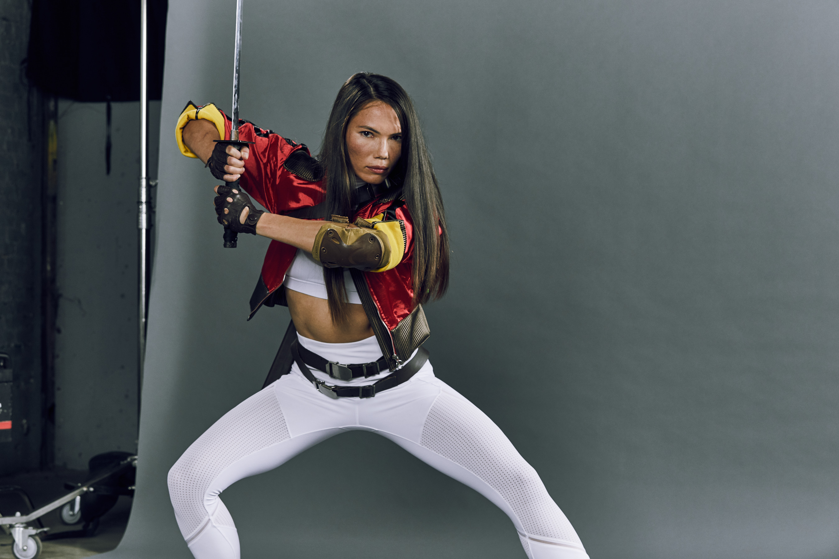 ASSASSIN_SWORD_0077